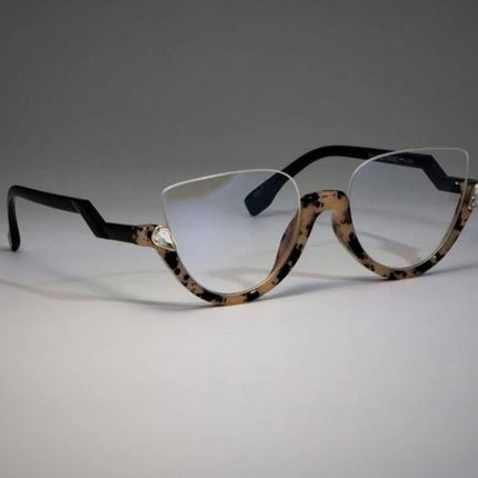 Armação de Óculos de Grau Feminino Meia Taça